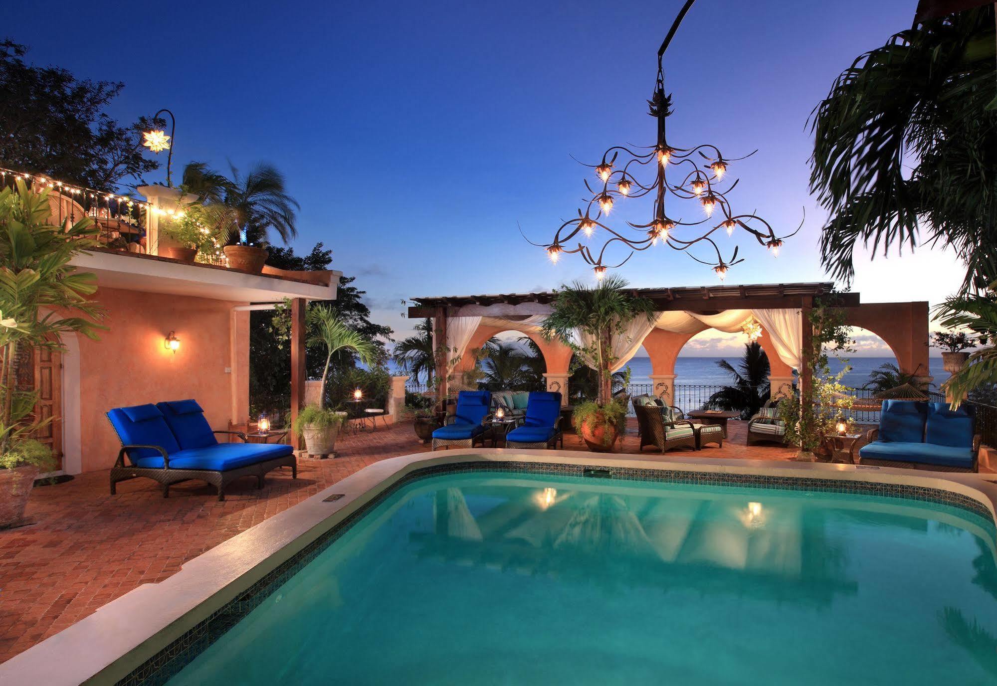 Little Arches Boutique Hotel - Adults Only Oistins المظهر الخارجي الصورة