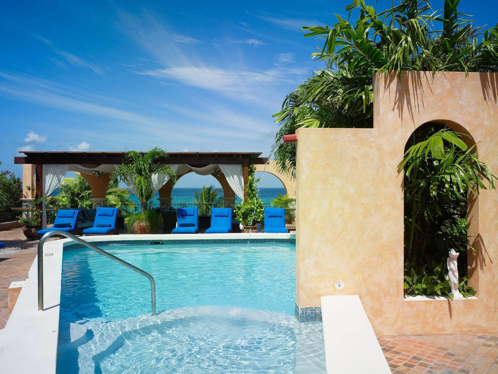 Little Arches Boutique Hotel - Adults Only Oistins المظهر الخارجي الصورة